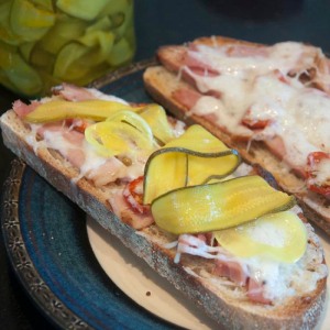 Pickled courgettes on toasted sandwich